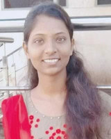 Ritika Bhandari - Featured