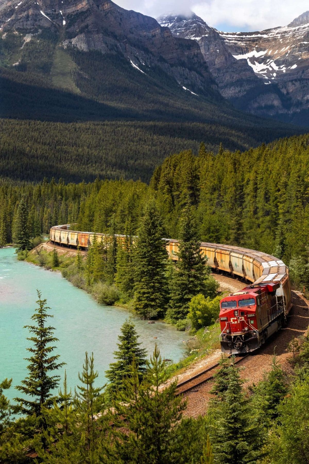 Train services in Canada
