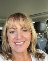 Tammy Sons - Featured