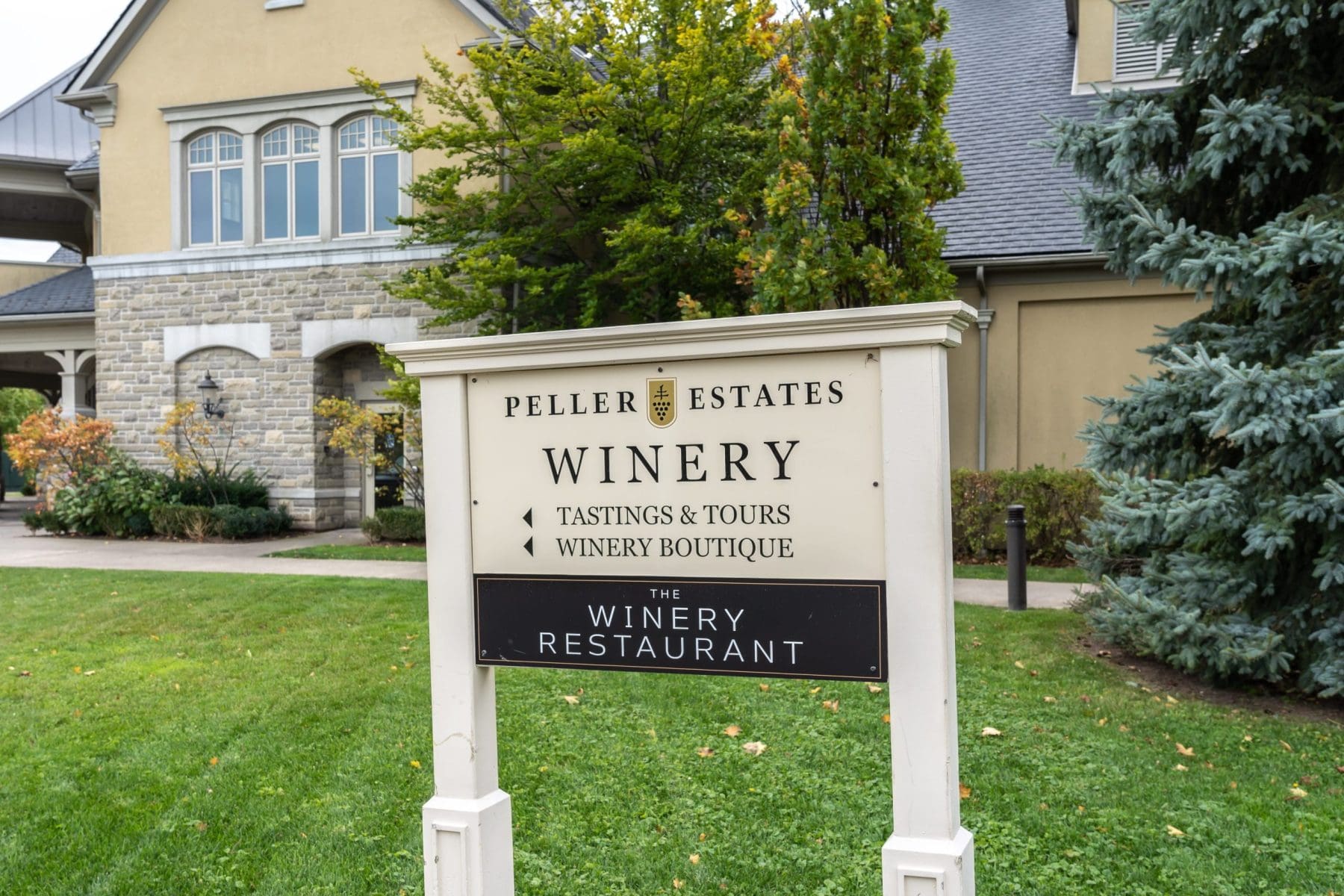 Vintage NIAGARA WINE TOURS