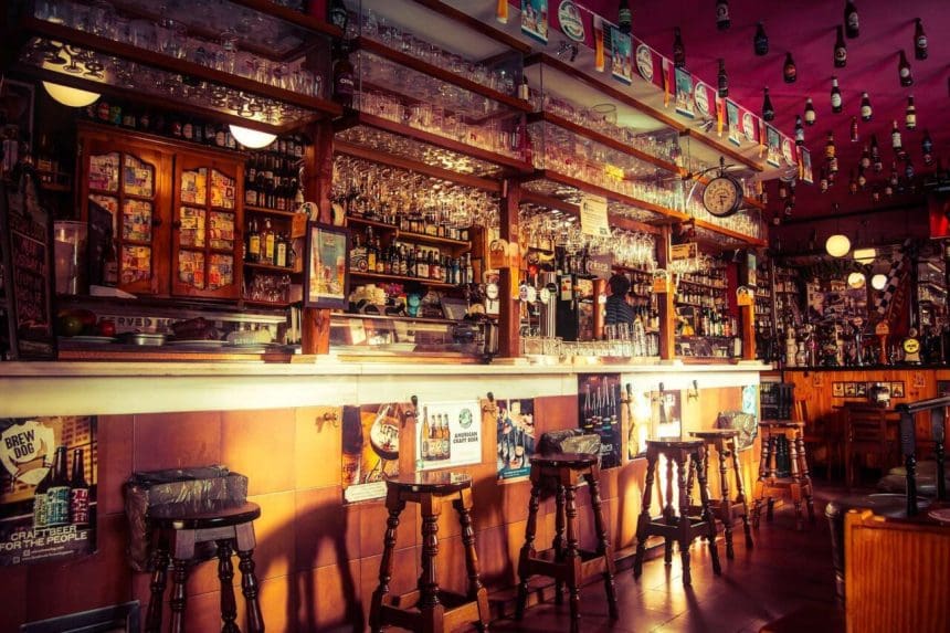 best bars in Montreal