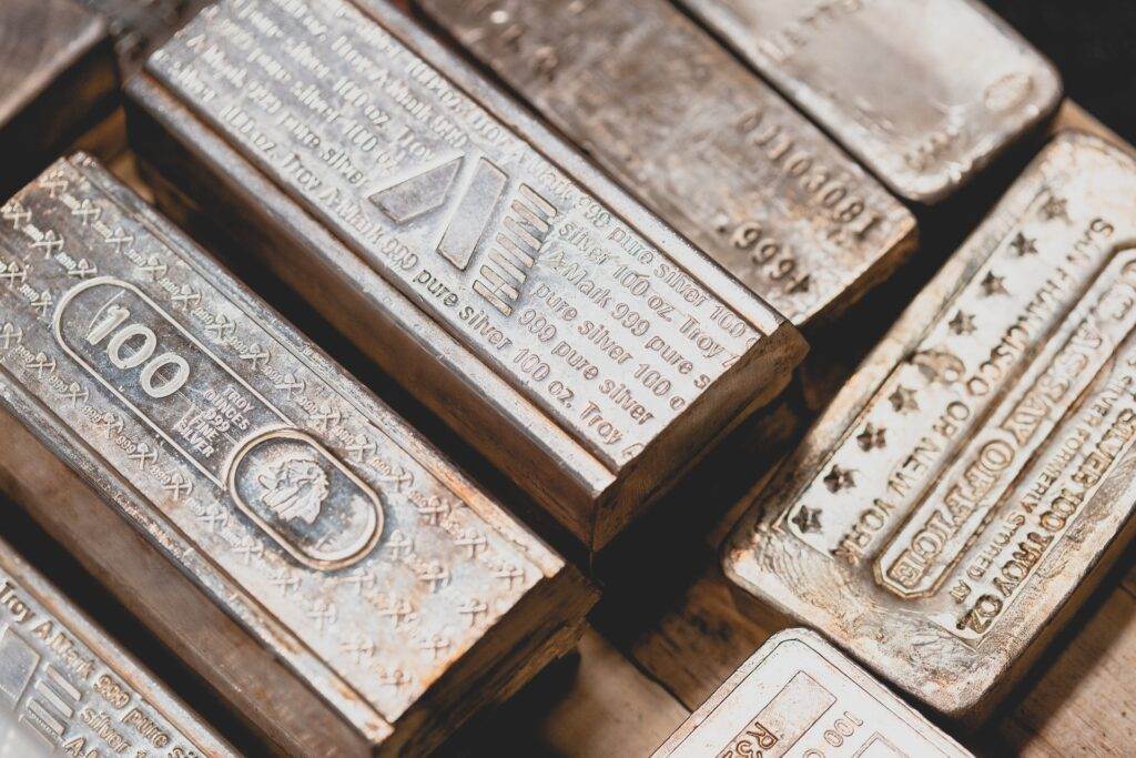 Benefits of investing in silver coins and bars